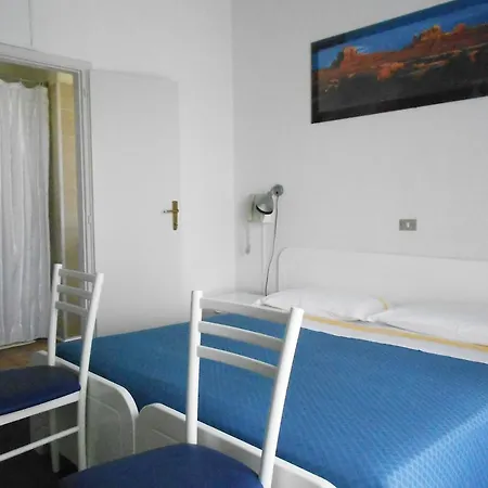 Hotel Tuscolano Bolonia